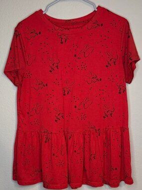 Disney Minnie Mouse Red ruffle hem T-Shirt, EUC Medium